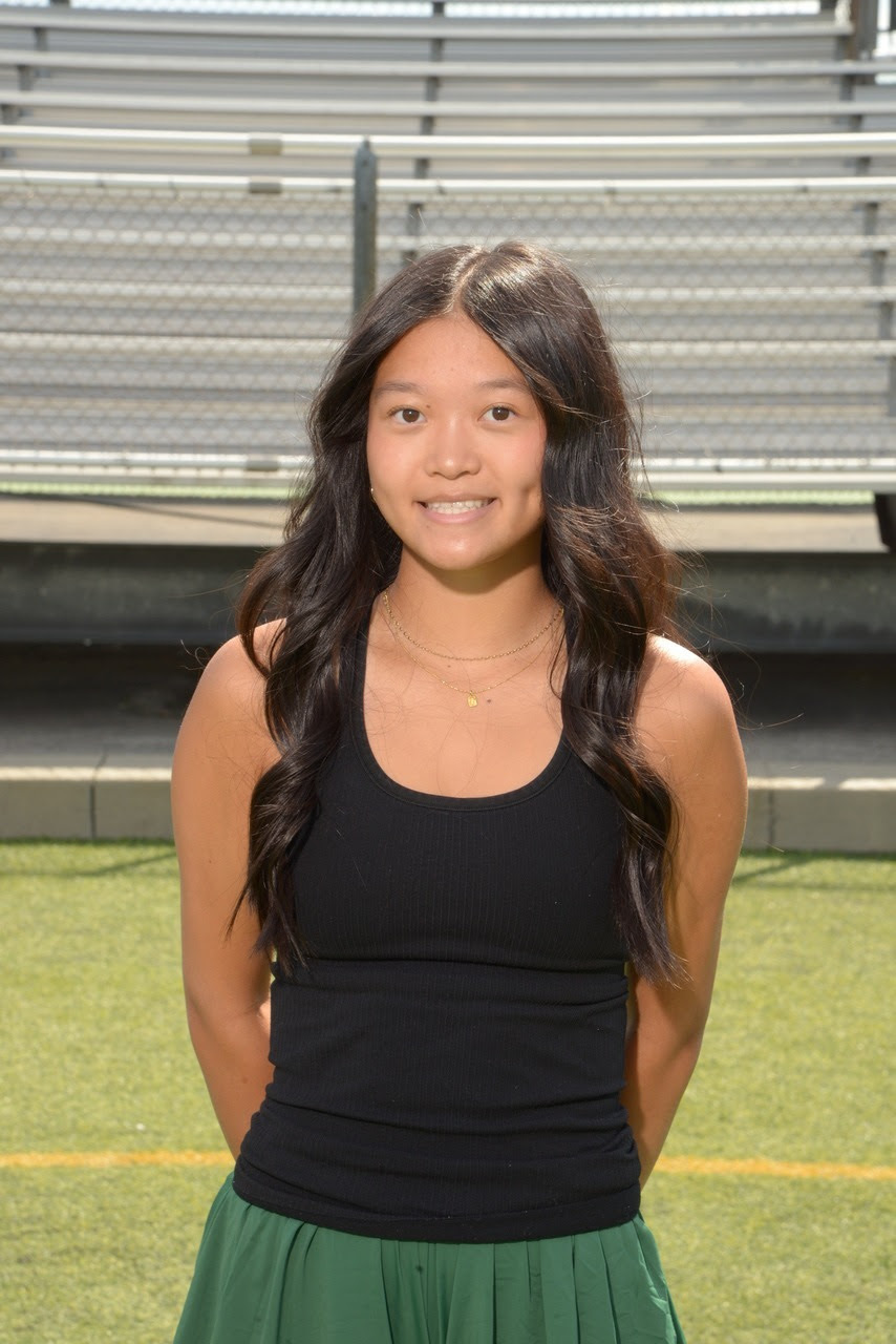 Chloe is a sophomore on the Mason Girls Tennis Team.
